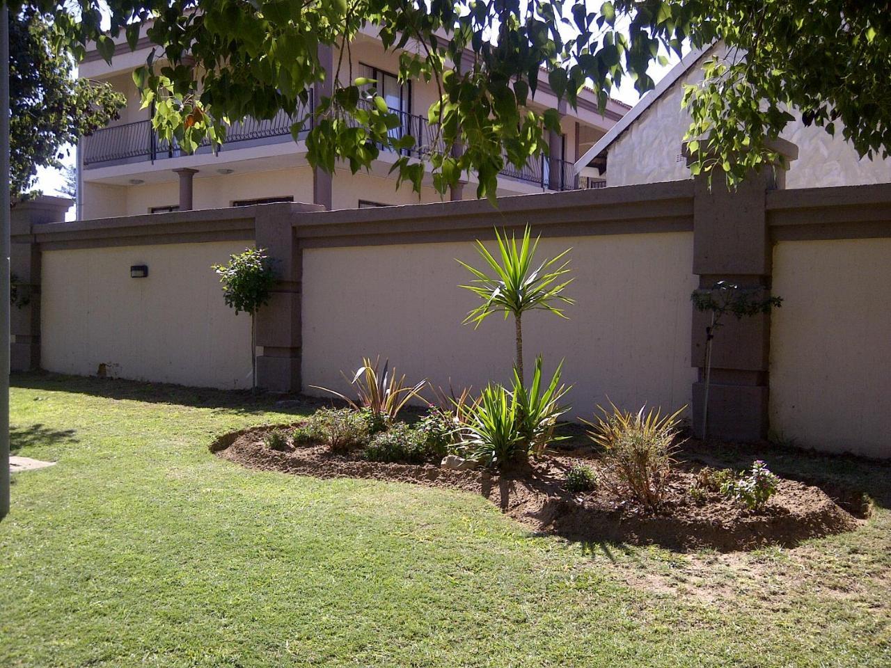 Lekoa Bed & Breakfast Vanderbijlpark Exterior photo